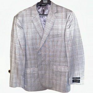 Jos. A. Bank Signature Gold Suite, 44R/38W, 100% wool.